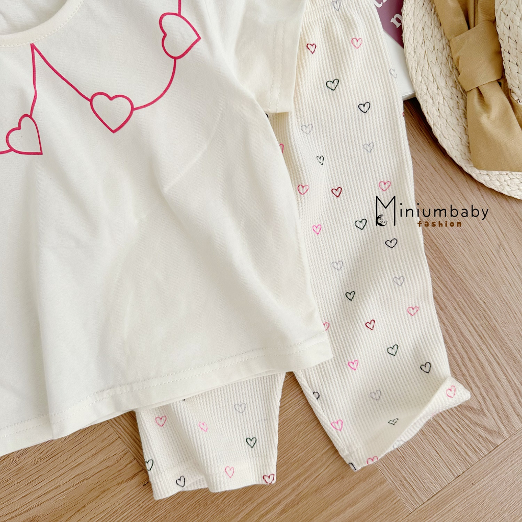 Set bộ quần áo cho bé gái Miniumbaby hình trái tim đáng yêu, chất liệu co dãn - SB1686