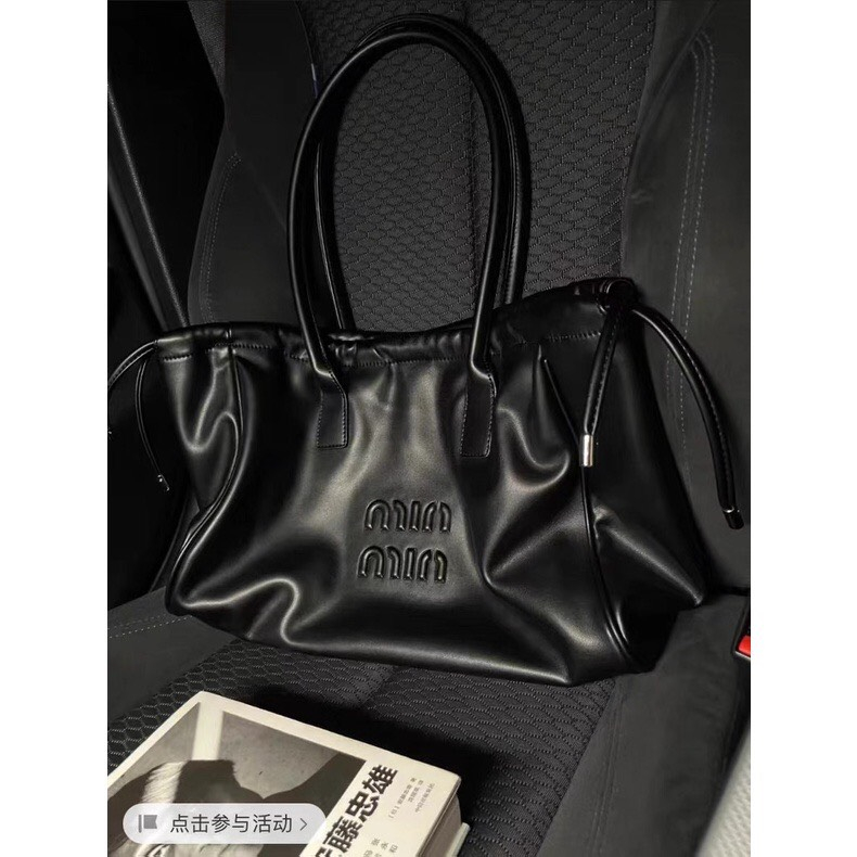 Túi xách tay nữ da PU mềm mại phong cách thời trang trẻ trung mã t124