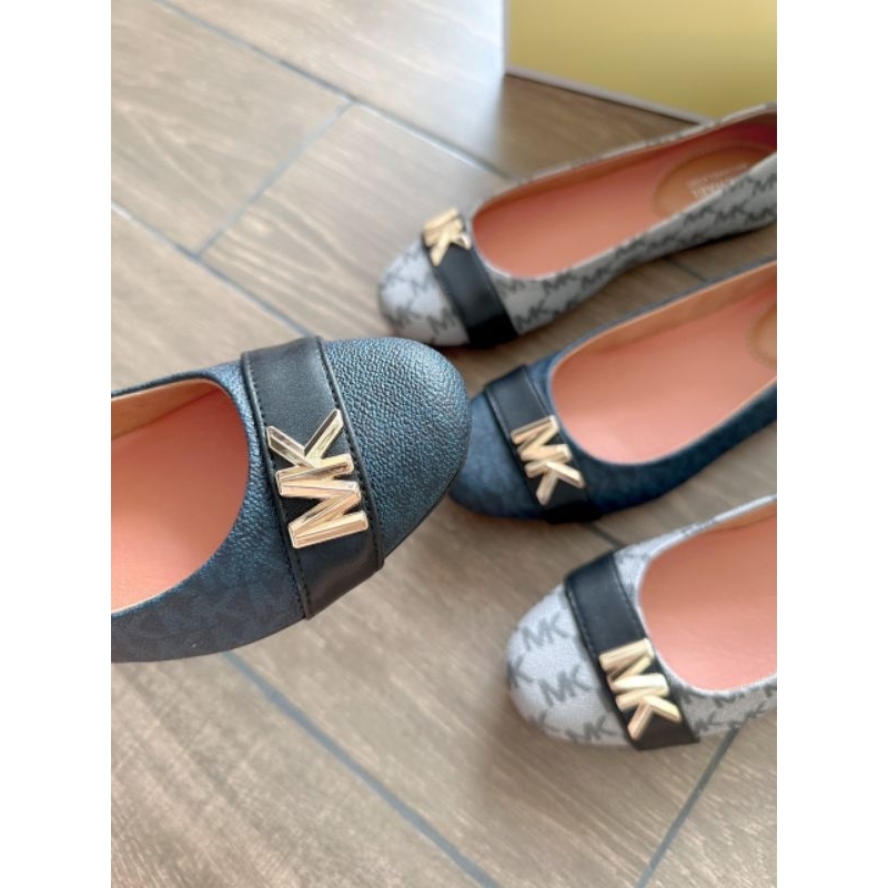 Giày búp bê MK logo new full hộp