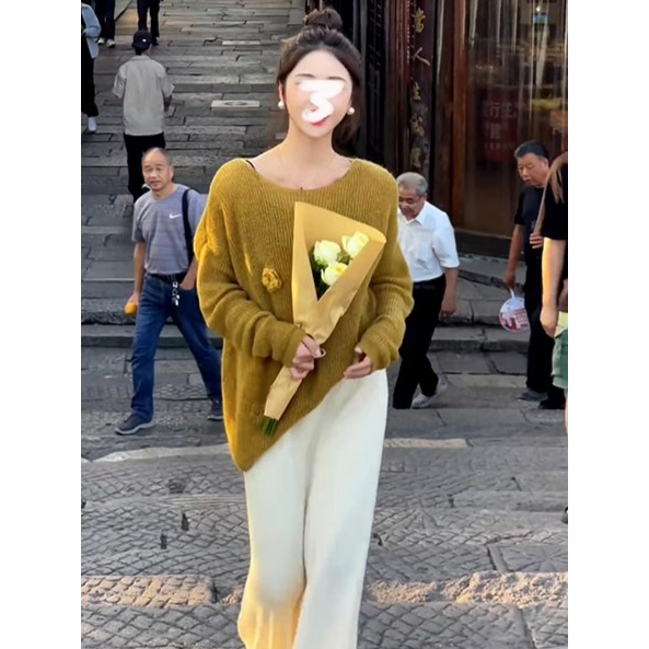 Set áo len mongtoghi đính hoa YIMI kèm chân váy dài tiểu thư