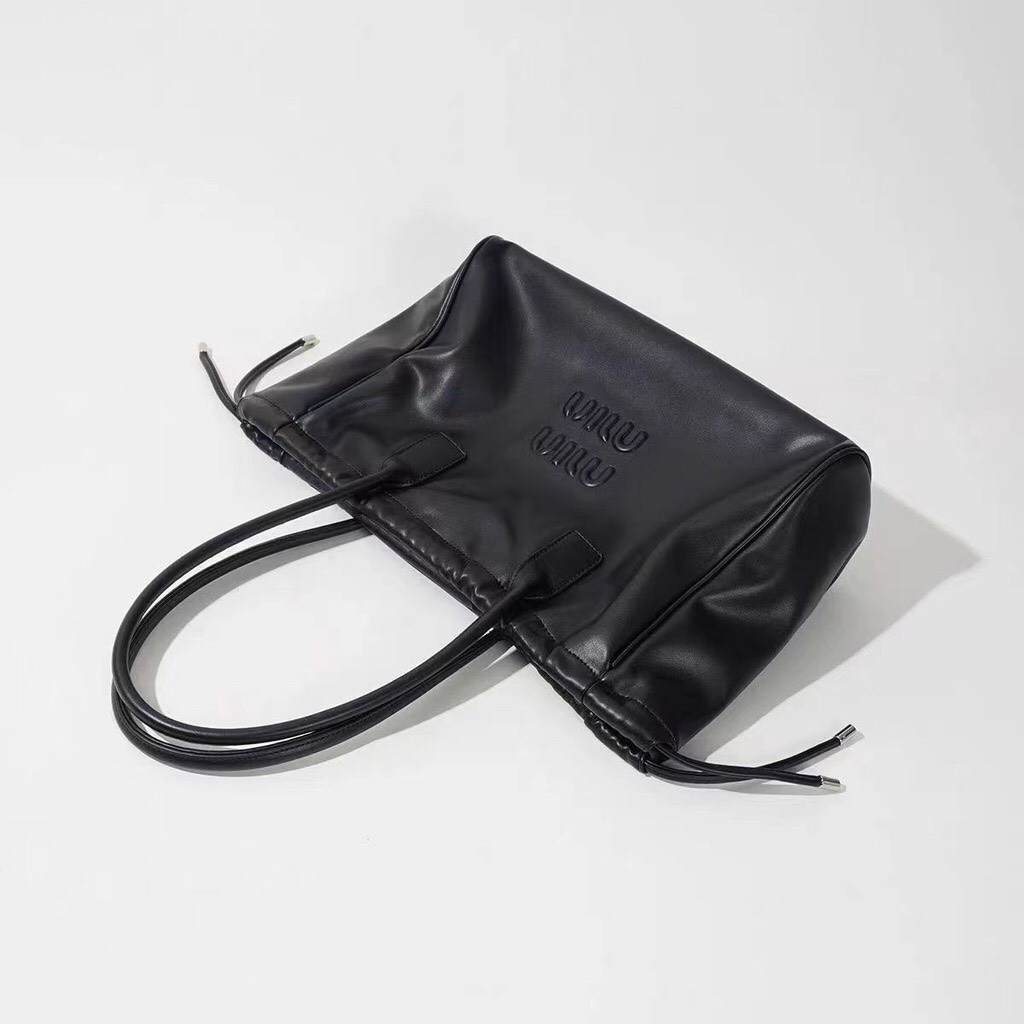 Túi xách tay nữ da PU mềm mại phong cách thời trang trẻ trung mã t124