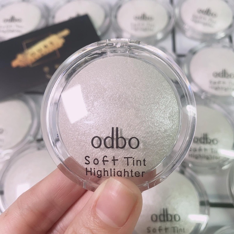 Phấn bắt sáng có nhũ Odbo Thái Lan