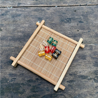 Charm lu thống omani mix vòng tay, viên charm 5 màu