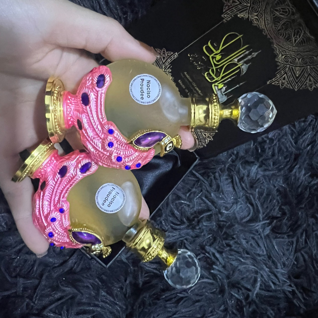 Tinh dầu dubai mùi NACISO PROUDEE - phong cách gợi cảm nữ tính quyến rũ - chai công hồng 15ml | BigBuy360 - bigbuy360.vn