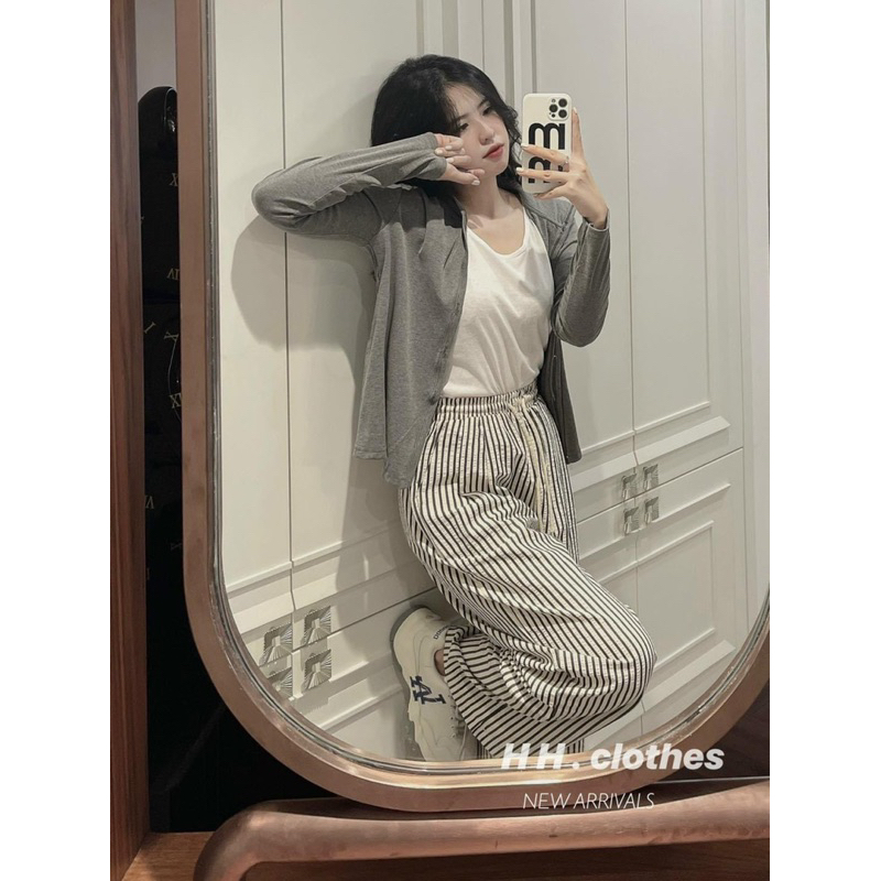 SET TĂM 3 MÓN ÁO KHOÁC XÁM QUẦN XUÔNG KẺ SỌC