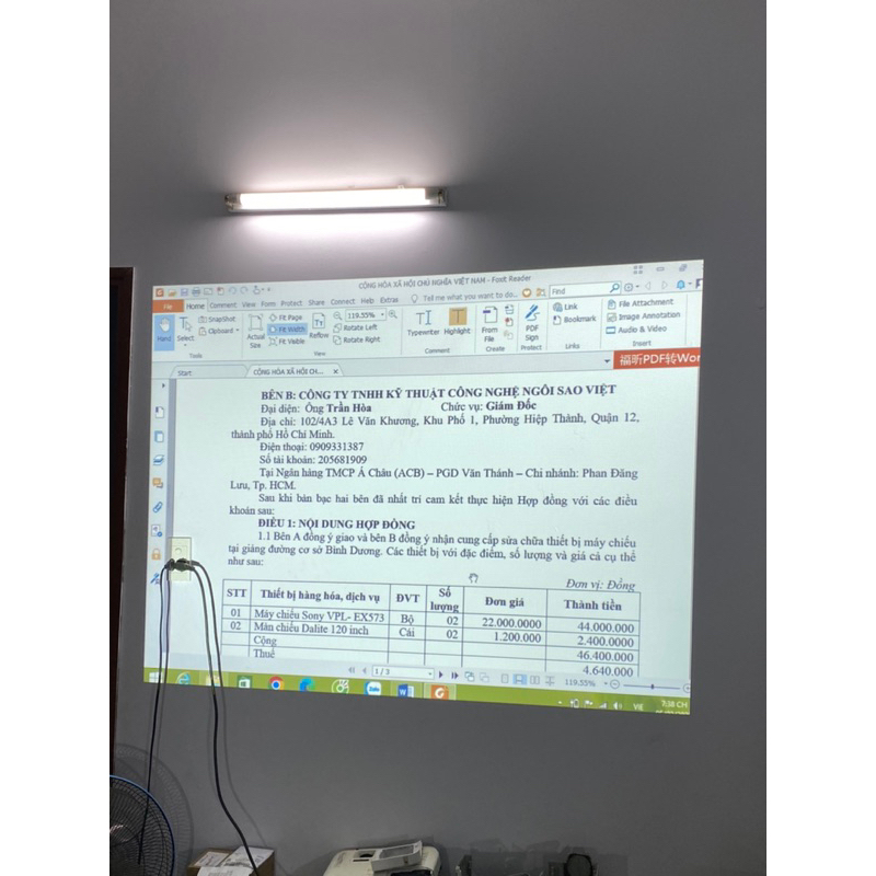 Máy chiếu chính hãng Panasonic PT-LB330 phù hợp dạy học/văn phòng/ quán.