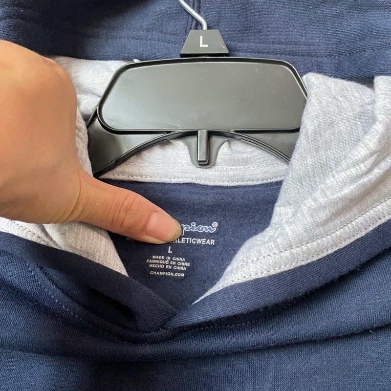 Áo khoác nỉ hoodie Cham/pi/on dư xịn nguyên móc bé trai