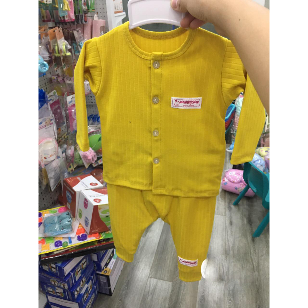 Bộ dài len tăm Mommycare cúc giữa màu loại đẹp, bộ mặc thu đông cho bé sơ sinh
