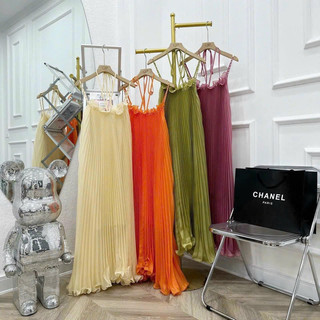 (QP) Váy Maxi xếp li hãng QP chính hãng cực xinh - IB màu