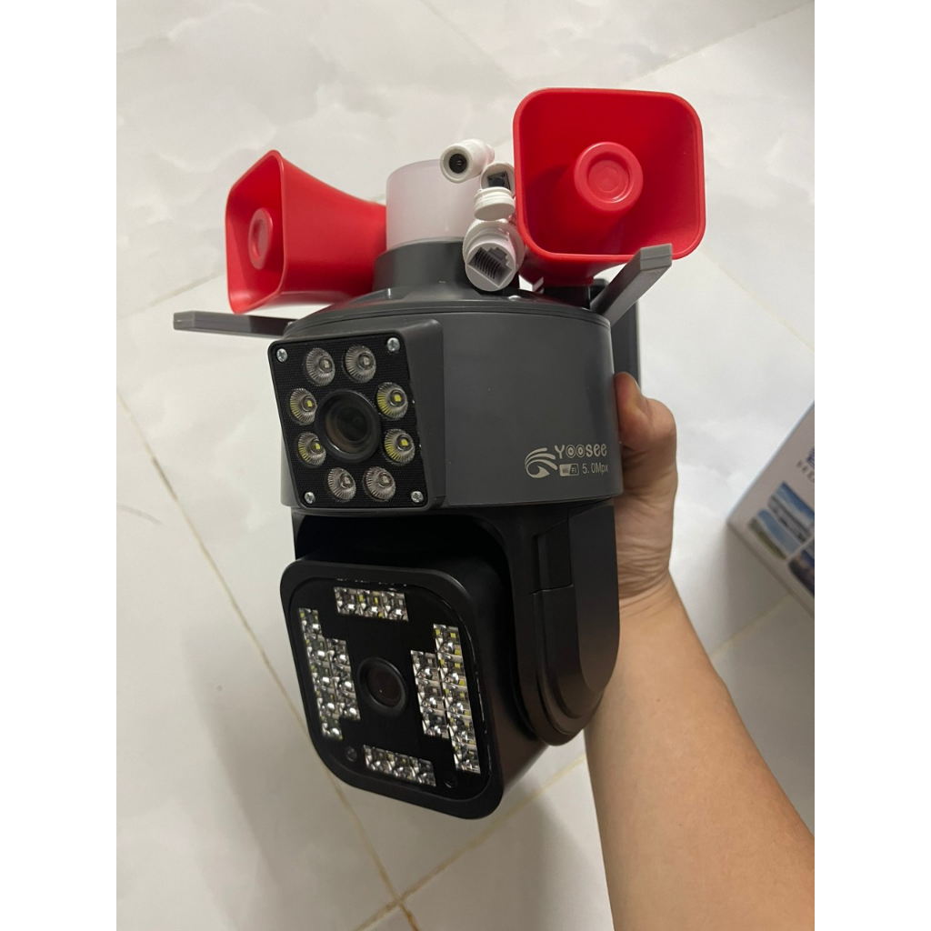Camera yoosee wifi ngoài trời 2 mắt 8.0MP | 5.0MP  ban đêm có màu, còi báo động không góc chết