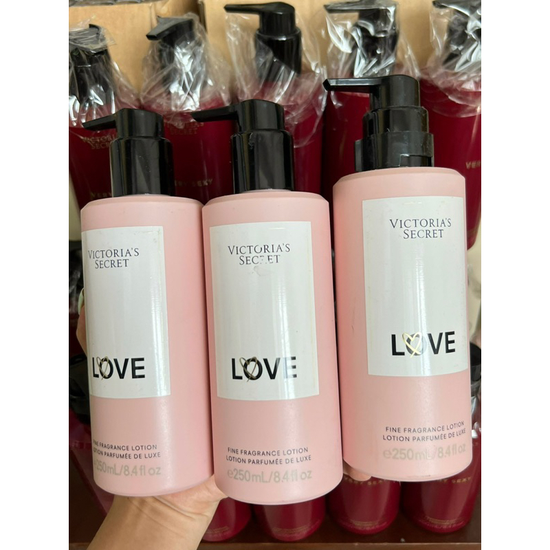 Sữa dưỡng thể Lotion Victoria's Secret Love 250ml
