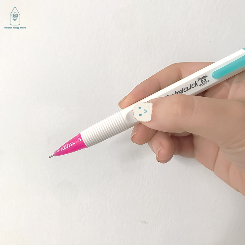 Bút chì kim bấm cạnh Pentel Techniclick cỡ ngòi 0.5mm