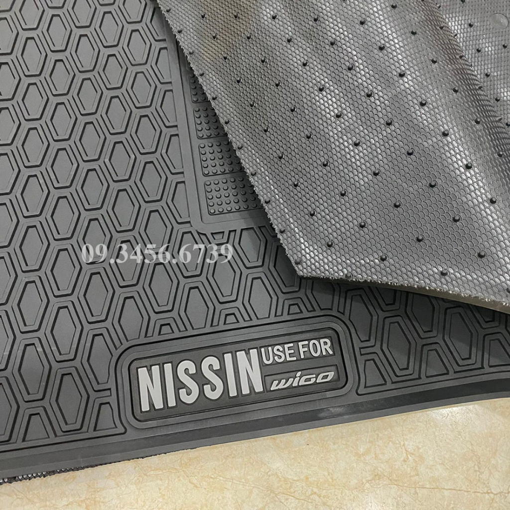 Thảm sàn cao su xe WIGO 2023 2024 màu đen, cao su đúc ko mùi, giữ cho sàn xe luôn sạch sẽ