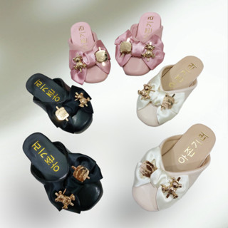 Giày sục nơ gấu dép sục cho bé gái 1-8t chất da mềm đế kếp êm ma sát rốt SNGAU