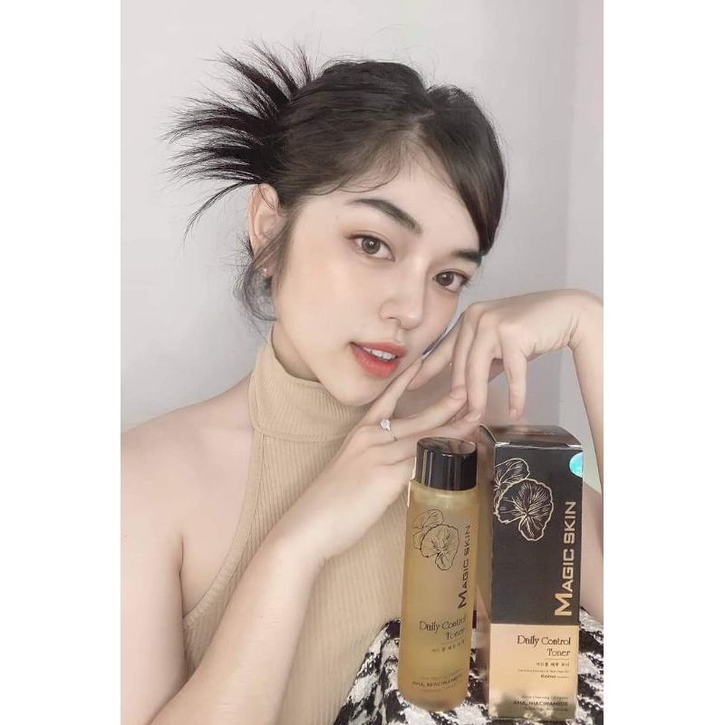 Tonner mụn Magic Skin, cấp ẩm, ngừa mụn