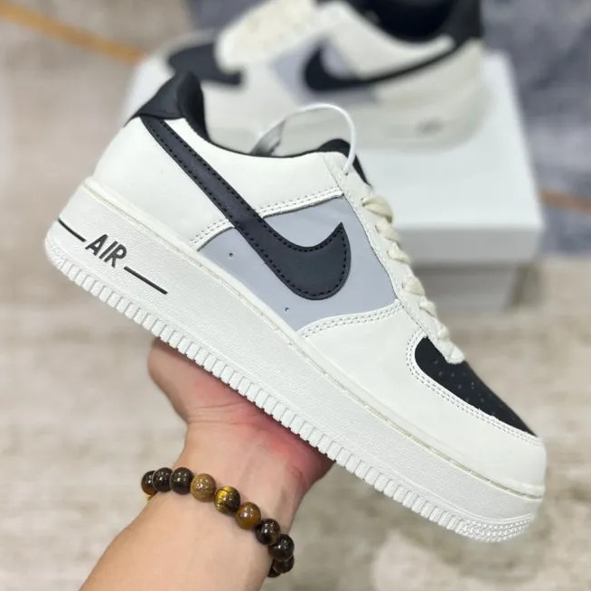 Giày_Nike Air Force 1 Mũi Đen, Giày AF1 Cream And Black Đế Air Bản Cao Cấp Hót Trend Size Nam Nữ Full Box Bill