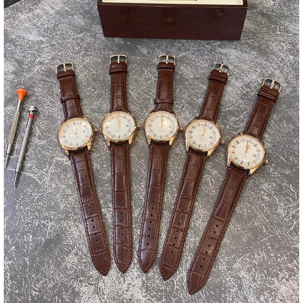 Đồng hồ nam DeVill mặt trắng viền vàng hồng dây da