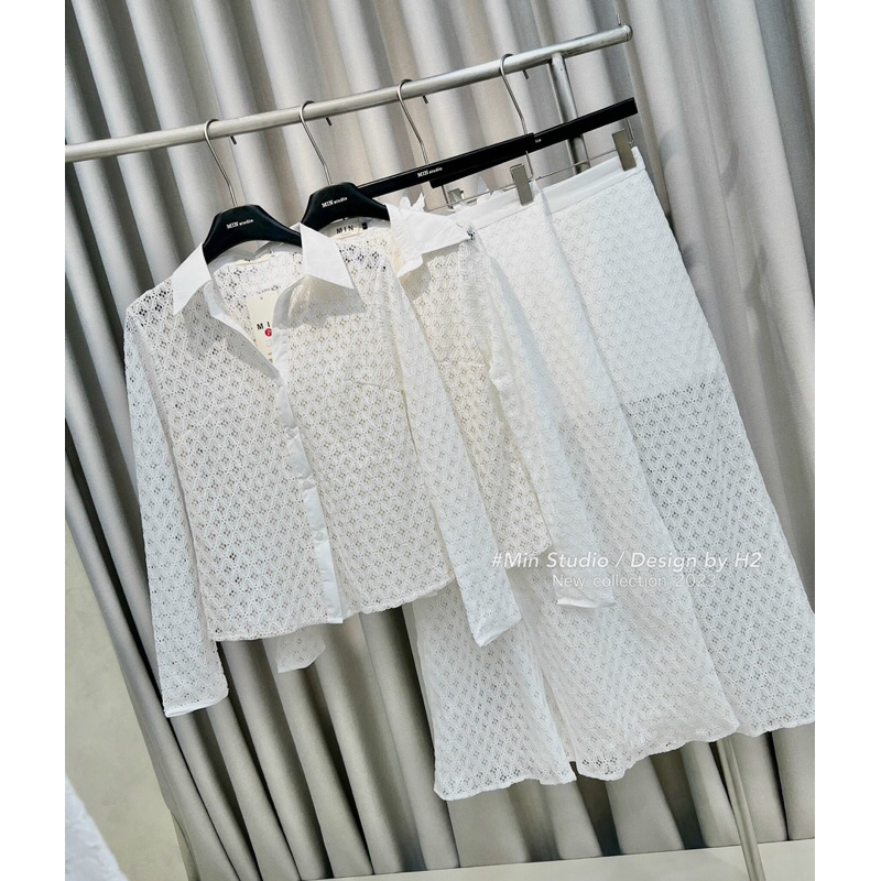 Set ren thiết kế sơ mi cổ đức, chân váy xẻ tà hàng thiết kế sang chảnh size SM