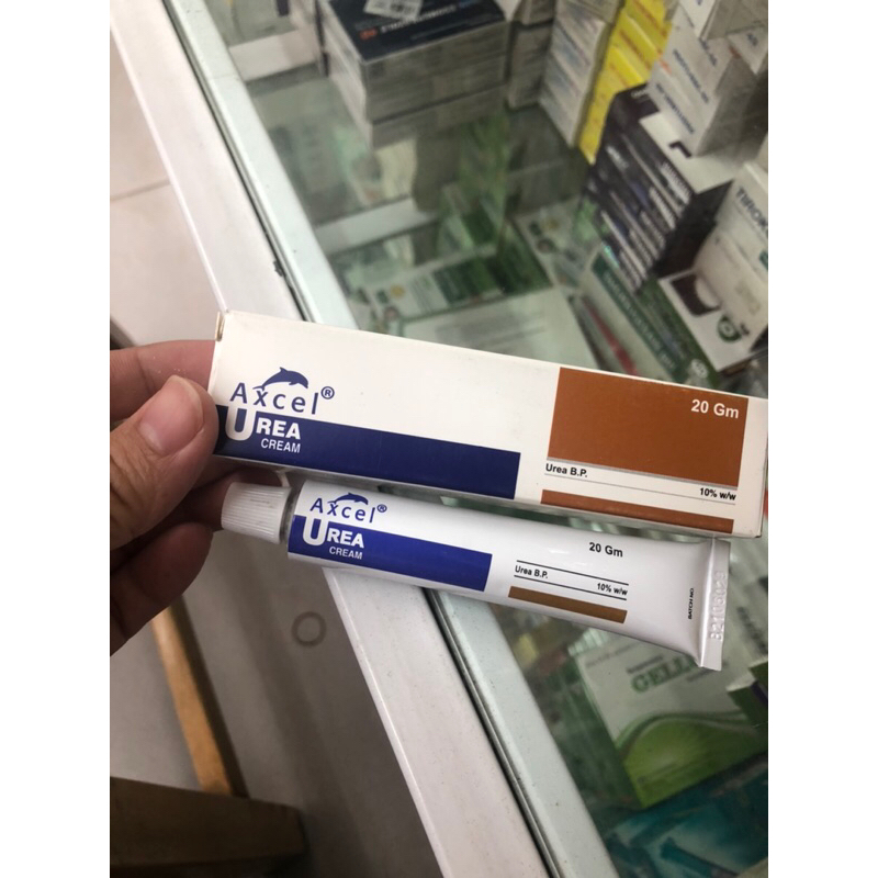 Kem bôi ngoài da Axcel Urea Cream