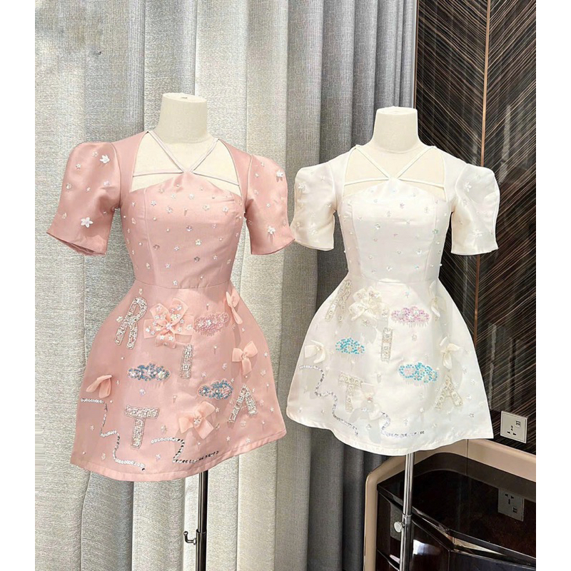 Đầm Có Tay Đính Tafta