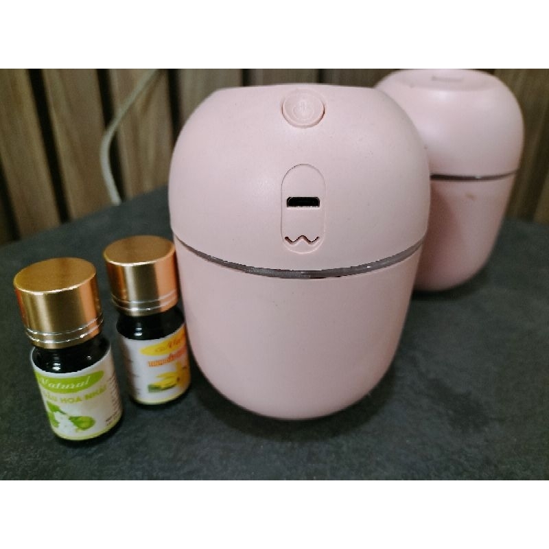 Mua 1 máy xông tặng 2 chai tinh dầu 5ml nguyên chất các mùi