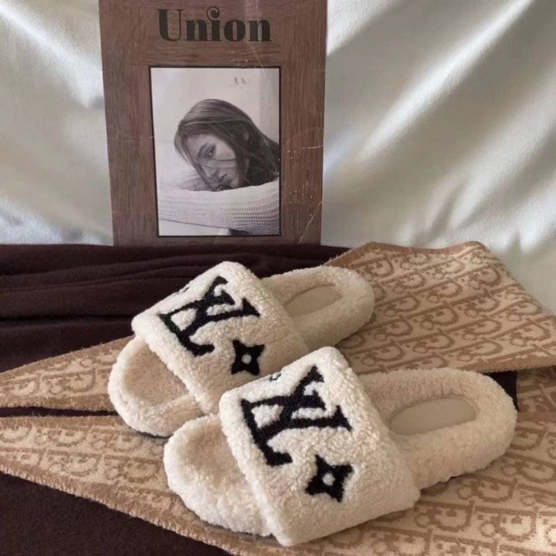 Dép lông cừu  đi chơi hoặc đi trong nhà