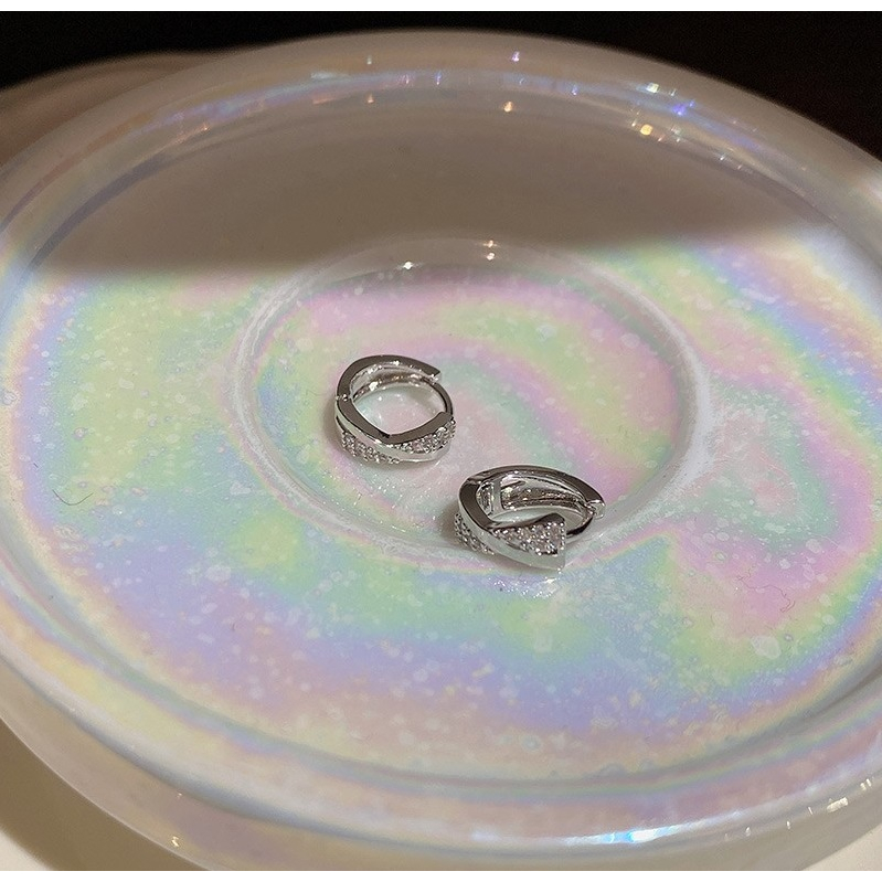 Khuyên tai chữ X ôm tai nhỏ trẻ trung phong cách Hàn Quốc KT461