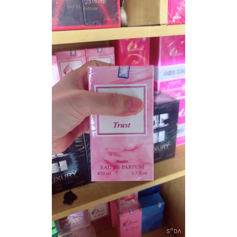 Nước hoa Trust 50ml thơm lâu
