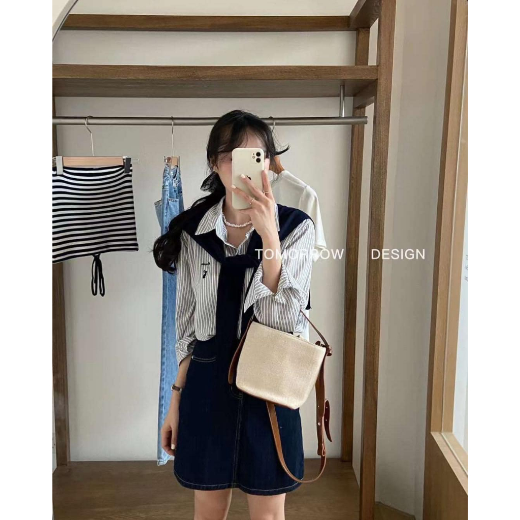 Áo sơ mi thủy thủ sọc thêu