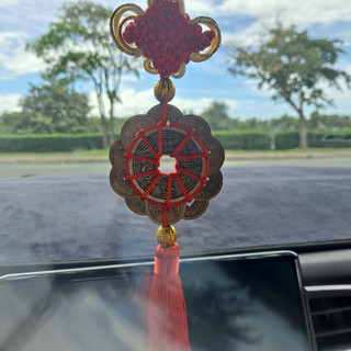 Dây treo xe ô tô đẹp như hình