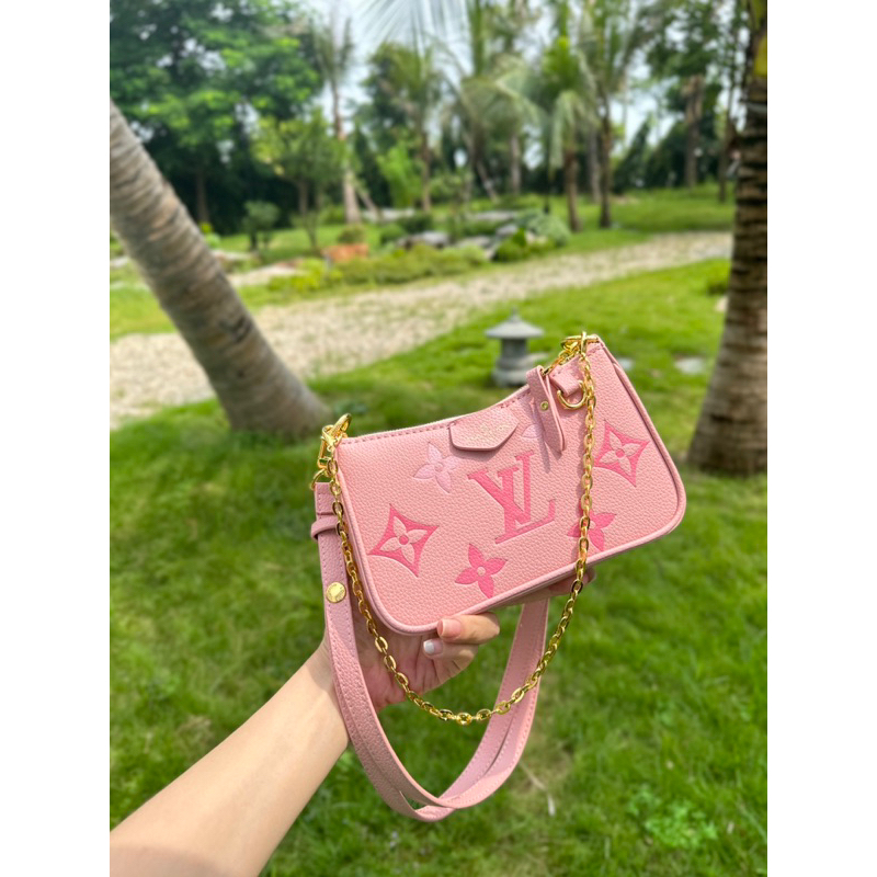 Túi LV Easy Pouch super size 20x11cm da thật 2 màu fullbox nam châm