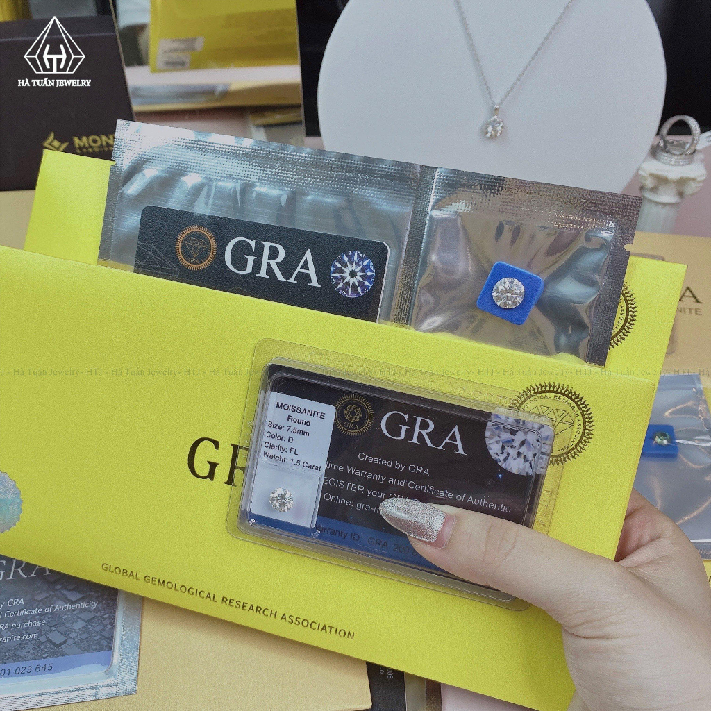 Đá nhân tạo Moissanite trắng 57 giác cắt MW57