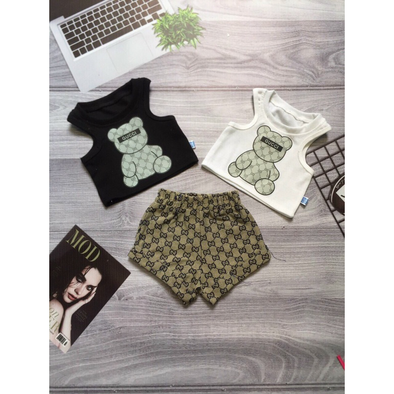 Set Áo Thun Quần Jean 2 Màu Bé Gái