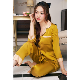  Bộ lụa luxury trơn Karoll quần dài tay lỡ cổ pyjama NH23.061 