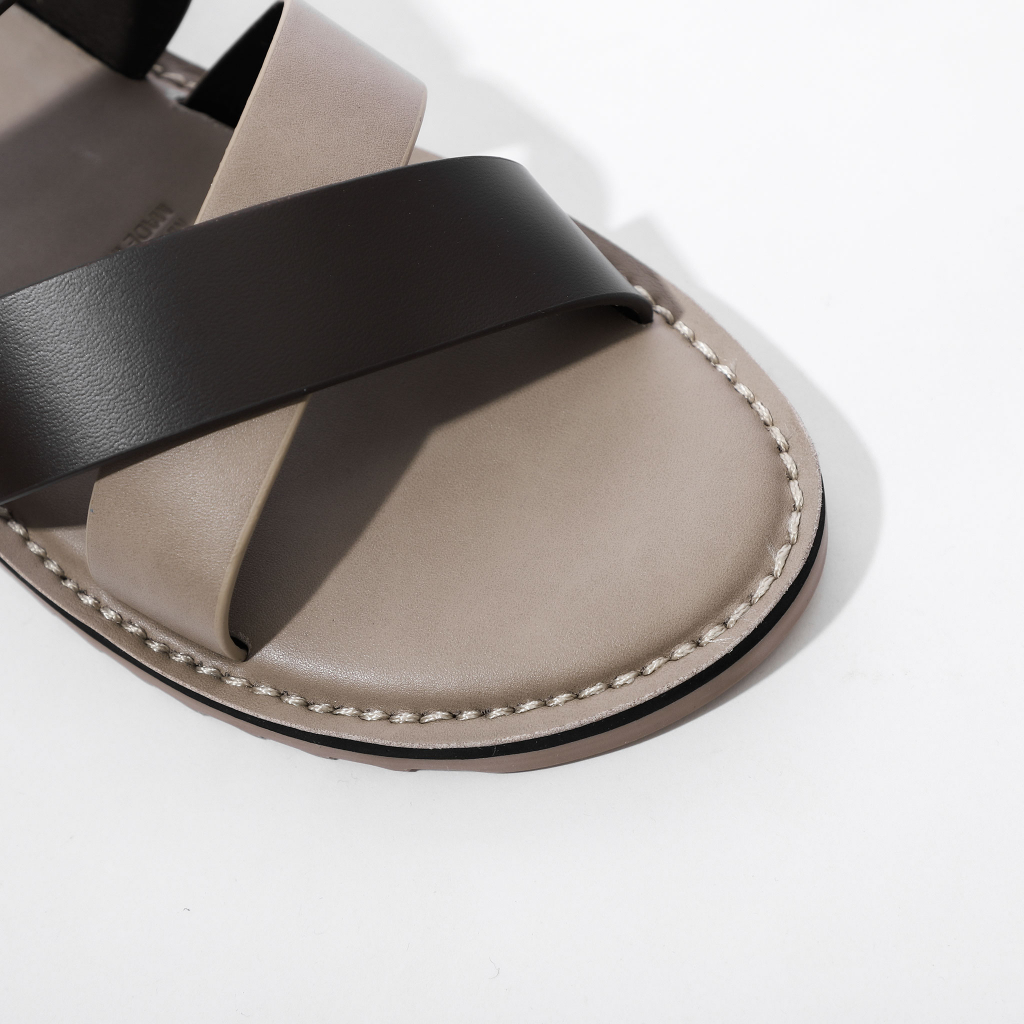 Dép Sandal Neutral Beige Brown, Chất Liệu Quai Da Bò, Đế Dép TPR Đặc Thoải Mái, DE0007, SOMEHOW