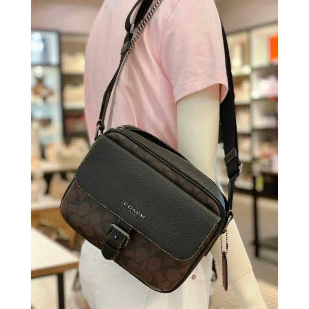 Túi xách chính hãng nam Coach  đeo chéo - Size 23* 18cm