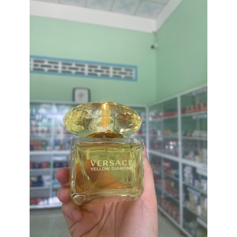 Nước hoa versace yellow 90ml si thơm sang