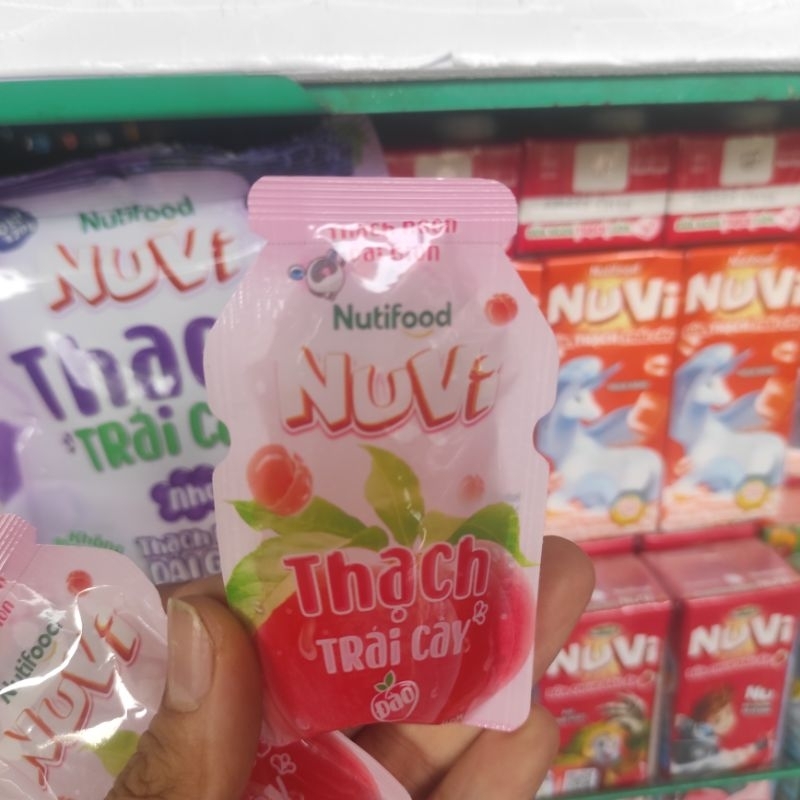 Thạch trái cây Nuvi dai giòn gói 120g
