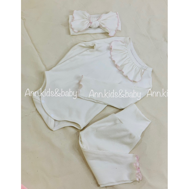 Bodysuit dài tay cổ bèo cho bé gái kèm quần dài và tuban ,từ 0-2 tuổi vải thun gân hàn