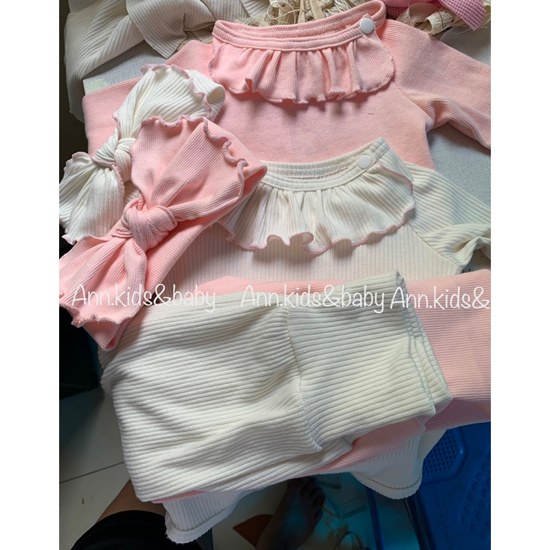Bodysuit dài tay cổ bèo cho bé gái kèm quần dài và tuban ,từ 0-2 tuổi vải thun gân hàn