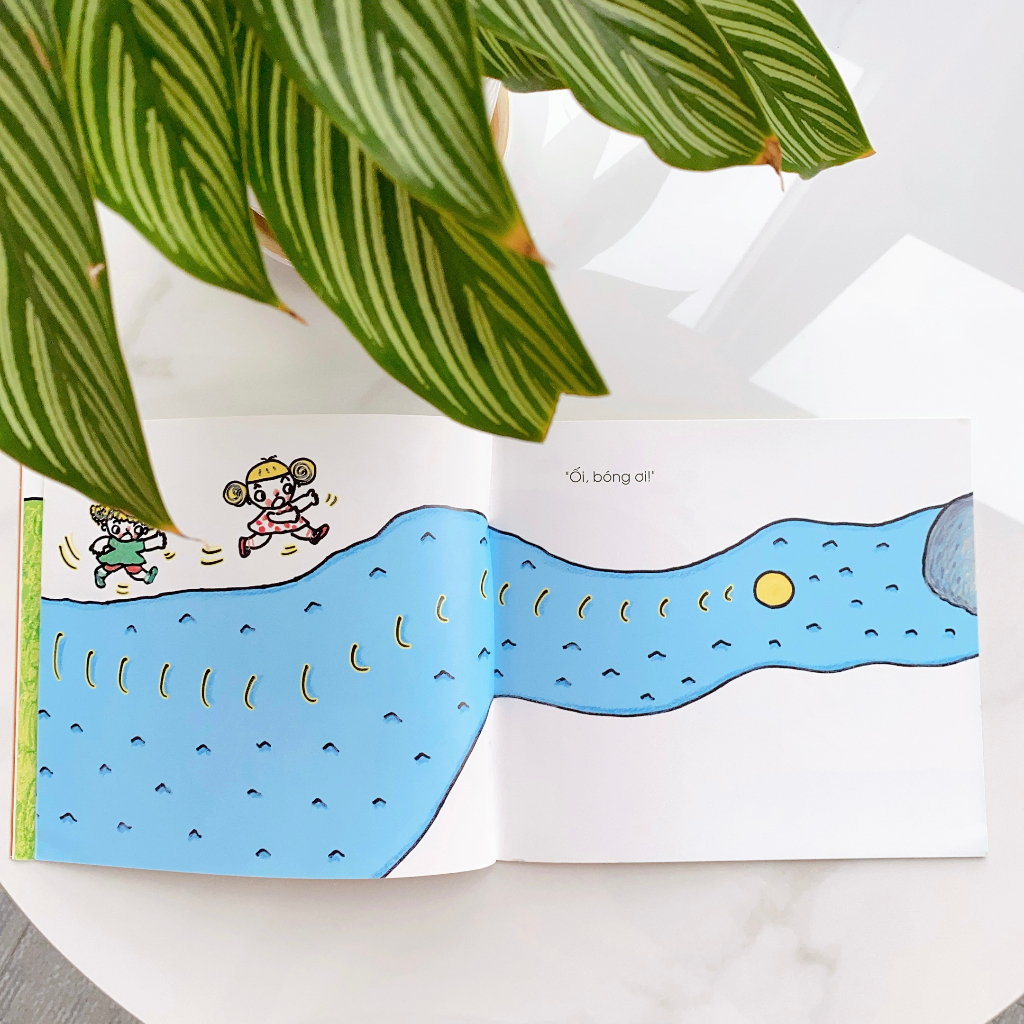 Sách Ehon - Làm quen với sách cho bé 0 2 tuổi - Quả bóng của mamma (Tranh truyện Nhật Bản) | BigBuy360 - bigbuy360.vn