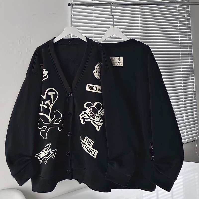 Áo Khoác Cardigan NAM Nữ dáng rộng in hoạt tiết xương chéo độc đáo, Áo khoác nỉ cúc dài tay form rộng chất dày dặn HOT