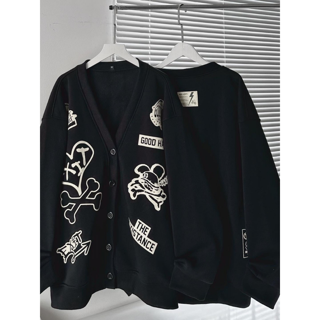 Áo Khoác Cardigan NAM Nữ dáng rộng in hoạt tiết xương chéo độc đáo, Áo khoác nỉ cúc dài tay form rộng chất dày dặn HOT