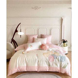 Chăn ga gối lụa hoa Tulips 5 món kèm gối decor