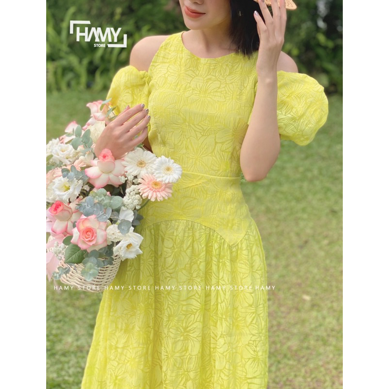 Đầm In Hoa Hở Vai