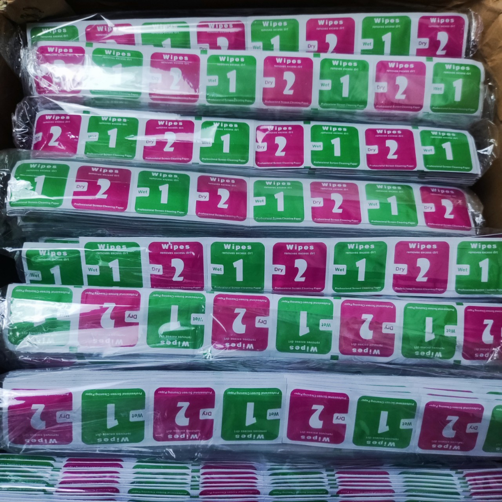 Khăn lau 1 2 kính cường lực điện thoại loại to, 400 bộ, kích thước miếng lau lớn 4x4cm