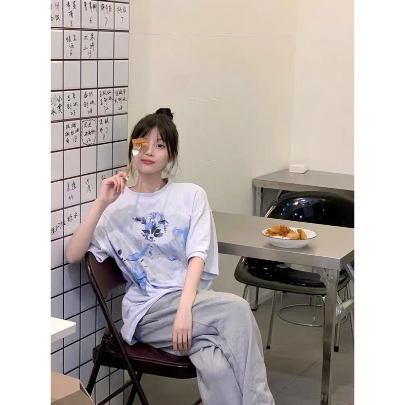 Áo phông sound check in hình mèo giống Rosé Blackpink Born Pink Tour