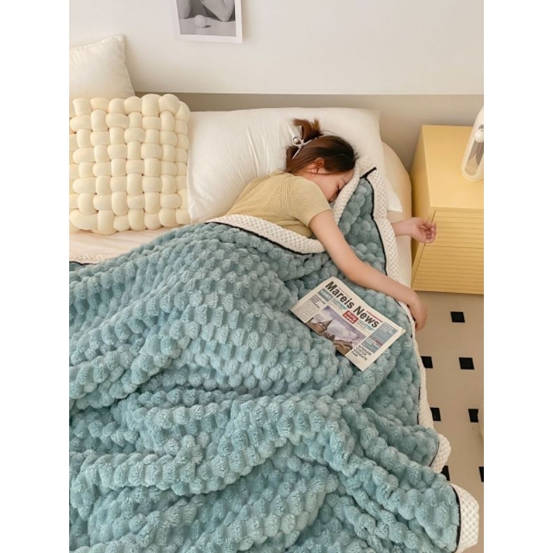 Chăn lông thỏ nhập khẩu hàng loại 1 siêu mềm mịn kích thước 2m*2m3 nặng 2 kg