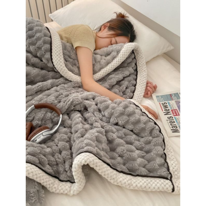 Chăn lông thỏ nhập khẩu hàng loại 1 siêu mềm mịn kích thước 2m*2m3 nặng 2 kg