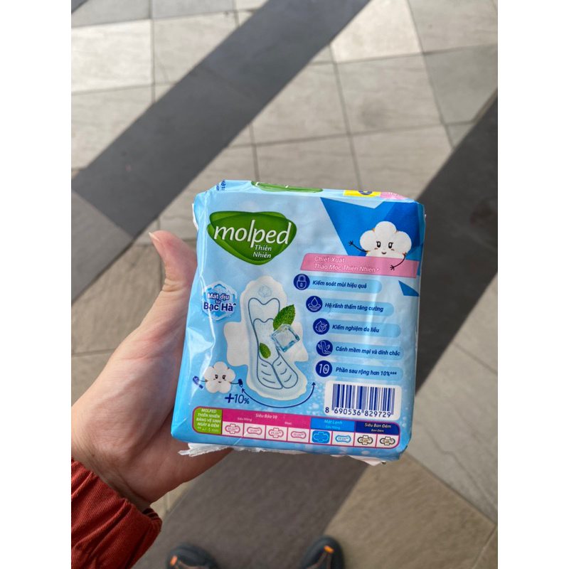 Băng Vệ Sinh Molped Thiên Nhiên Icy cool mát lạnh 8 miếng